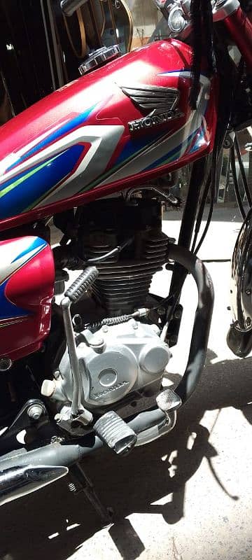 Honda CG 125 2022 ke register model 2022 3
