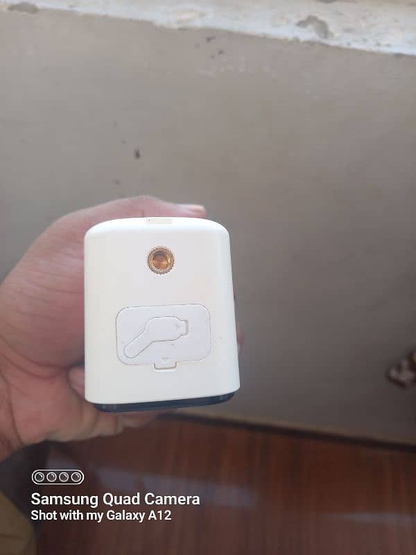 2k solar security camera 2