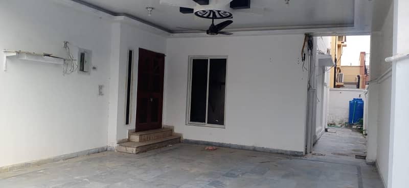 10.66 Marla House 03-Beds with study available for SALE 0