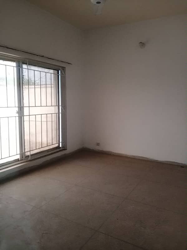 10.66 Marla House 03-Beds with study available for SALE 21