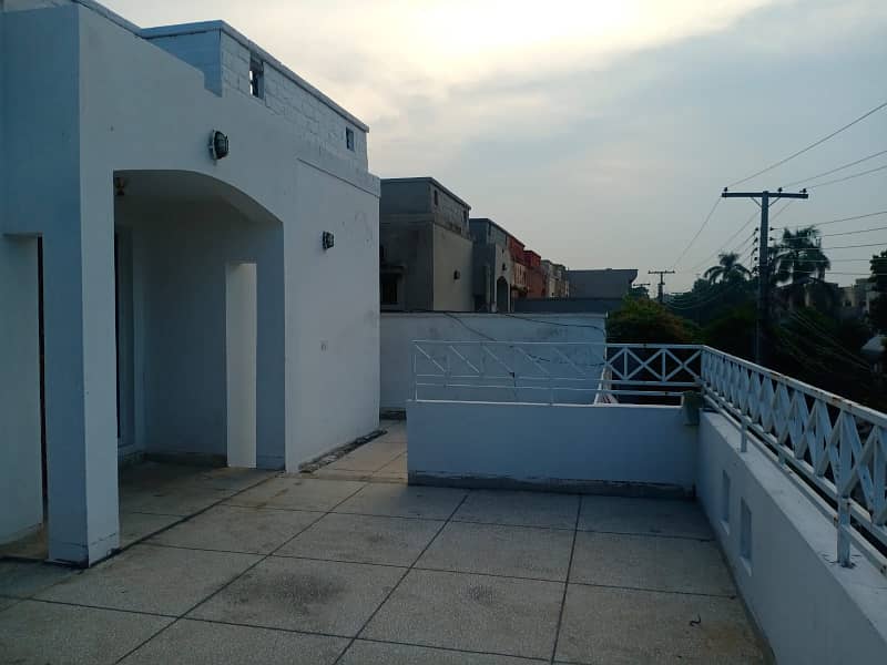 10.66 Marla House 03-Beds with study available for SALE 22