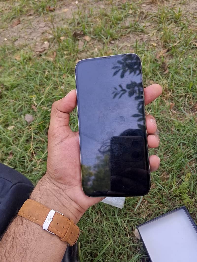 iPhone 13 Pro Max Jv | 512GB|100% Battery Health | Excellent Condition 2