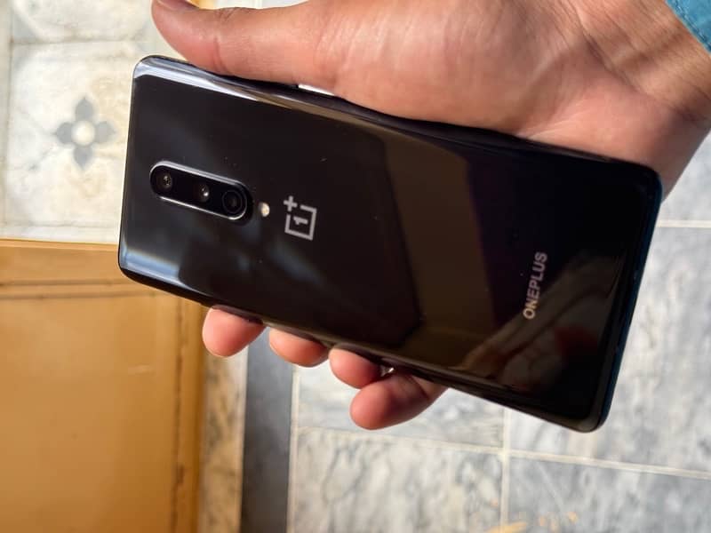 one plus 8 256 gb 1