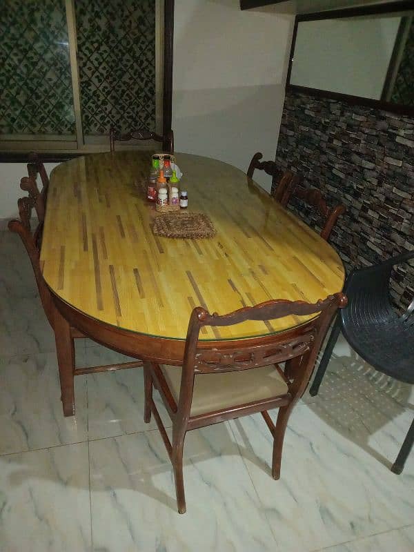 dinningtable/chairs set 0