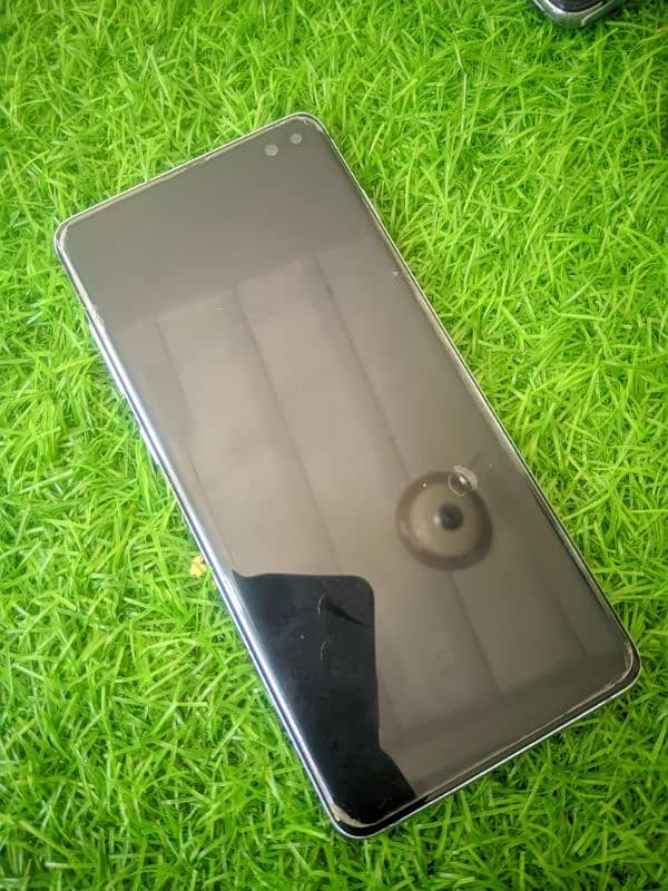 Samsung S10 plus 5G Non Pta 1