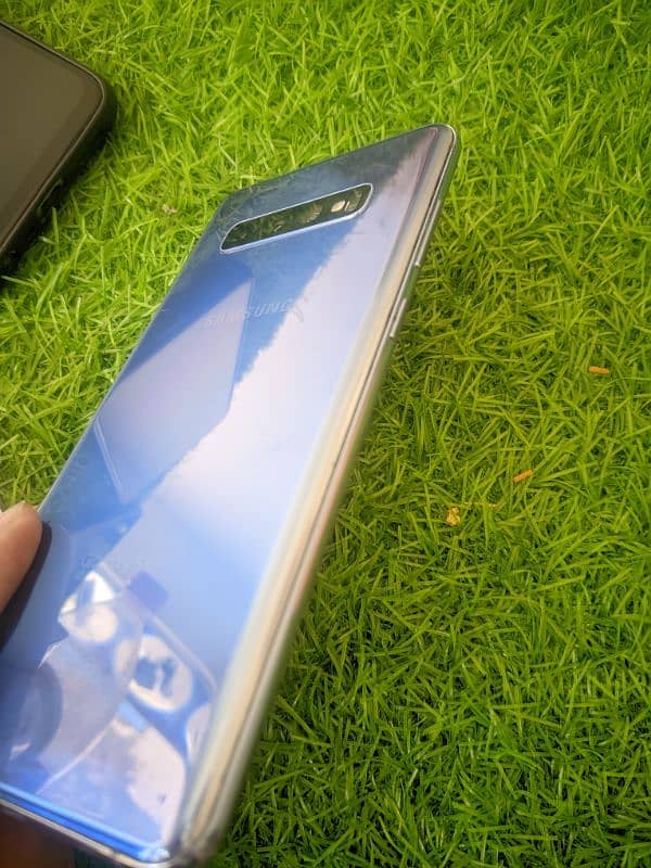 Samsung S10 plus 5G Non Pta 2