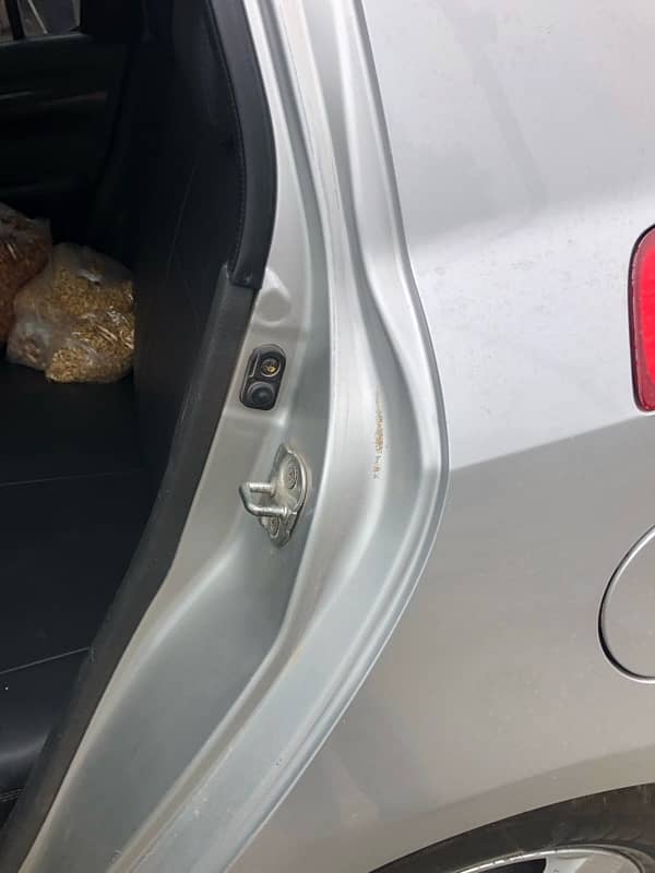 Suzuki Swift 2014 8