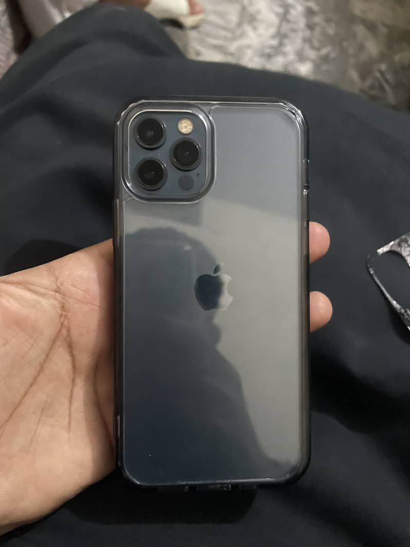 I phone 12 pro 5