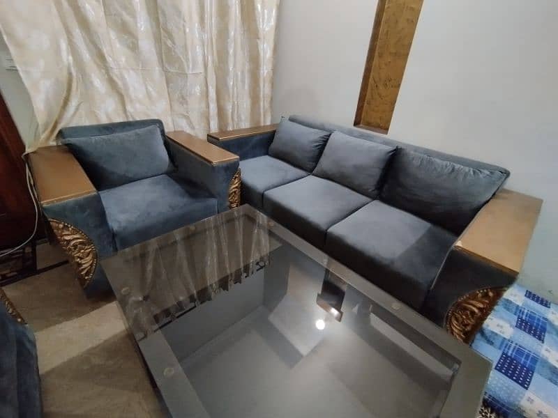 6 Seater Wooden Sofa Set With center table 2