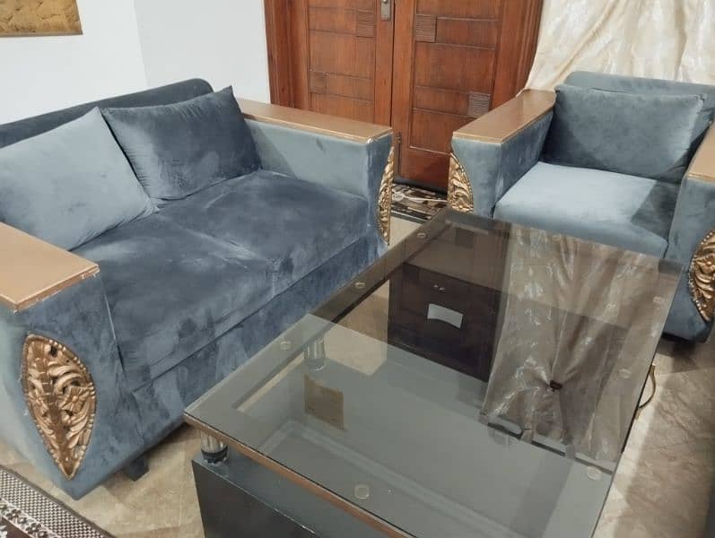 6 Seater Wooden Sofa Set With center table 3