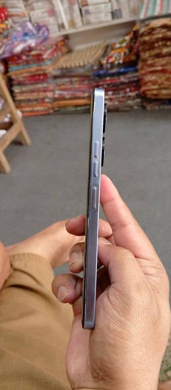 Tecno Camon 20 Blue 5