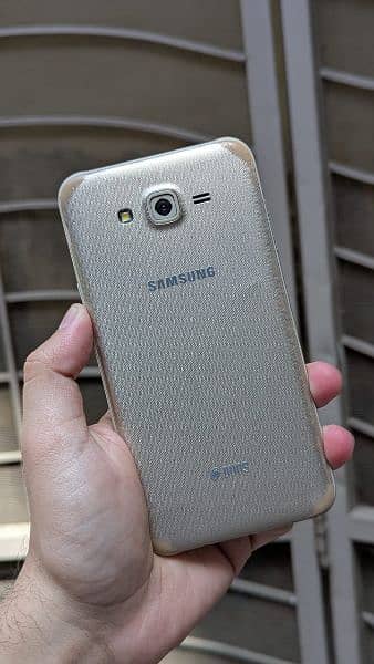 Samsung j7 core and iPhone 6 / oppo vivo infinix Huawei Oneplus tecno 4