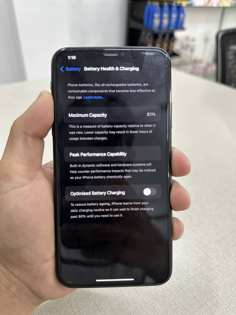 Iphone 11 pro max 256gb Non Pta factory unlock 2