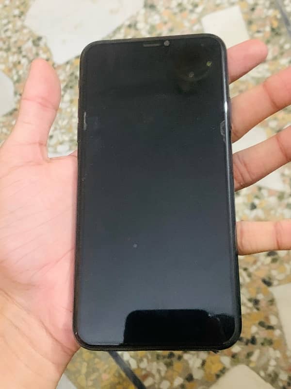 IPHONE 11 Pro Max 2