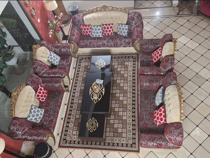 9 - Seater Sofa in Excellent Condition 1