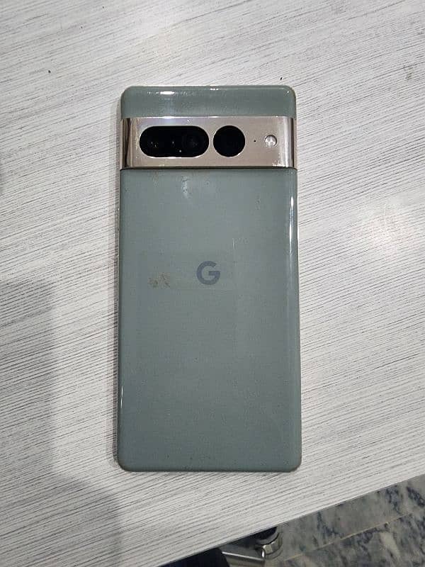 Google Pixel 7 pro 12/256GB.  dual sim. NO EXCHANGE 4