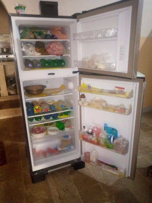 Dawlance Refrigerator 9