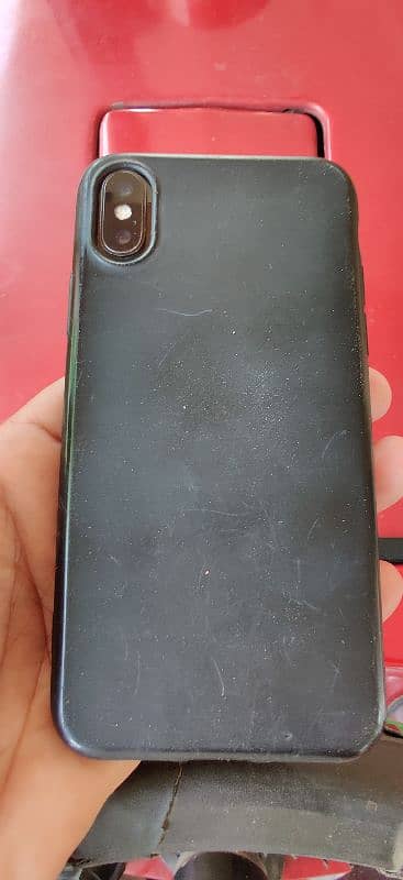 IPHONE X 64 GB NON PTA 9
