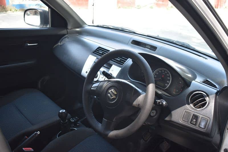 Suzuki Swift 2017 17