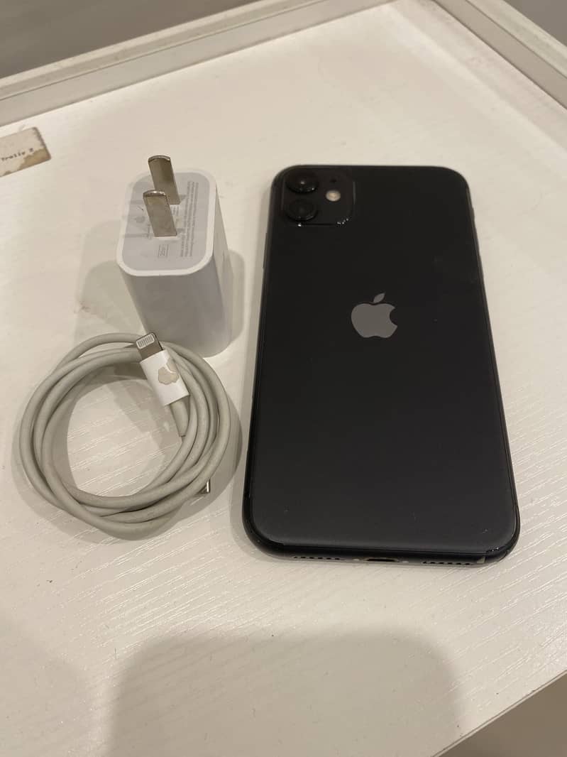 Iphone 11 128GB PTA Approved (Dual Sim) 1