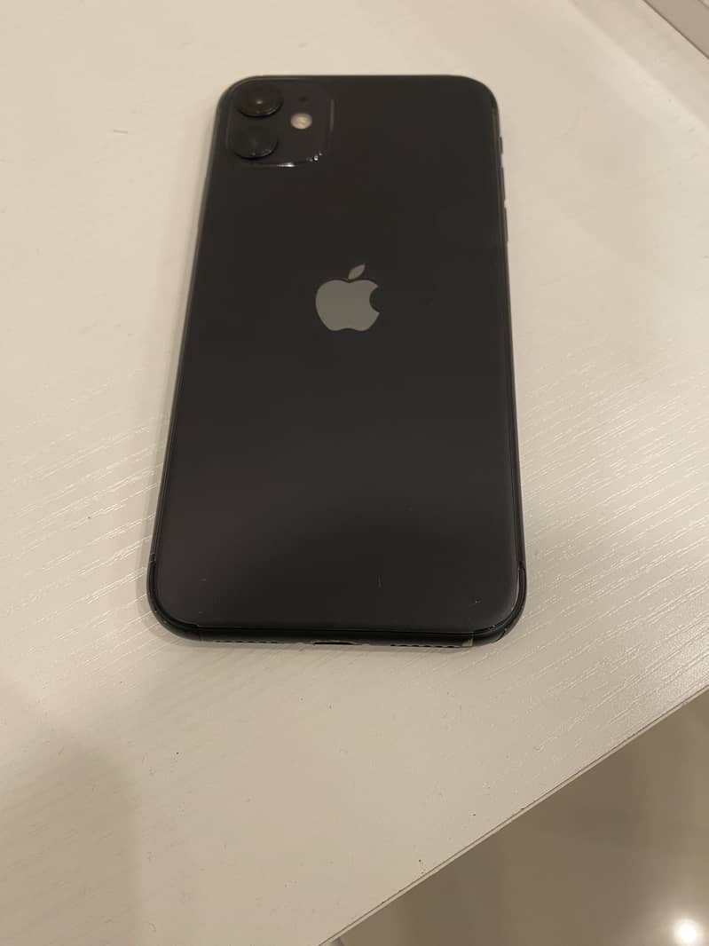 Iphone 11 128GB PTA Approved (Dual Sim) 3