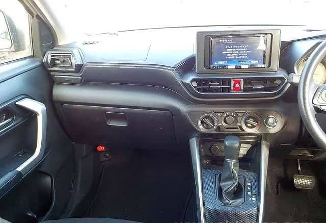 Toyota Raize Xs 2020  Import 2025 13