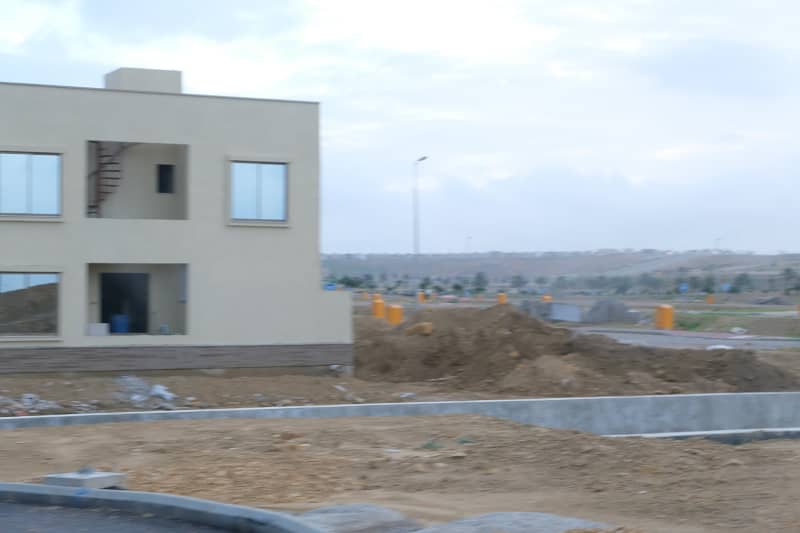 Prime 125 Sq Yd Plot for Sale | Precinct 27 | Bahria Town Karachi | Ideal Location 2