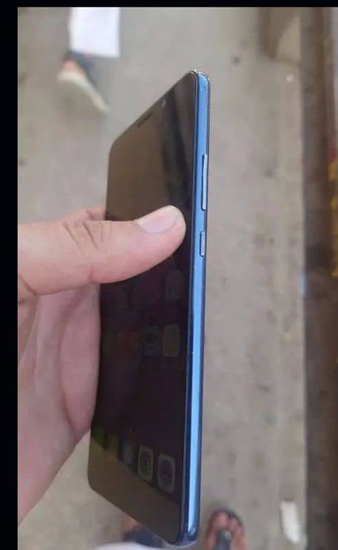 HUAWEI Mate 10 pro sell or exchange read add 1