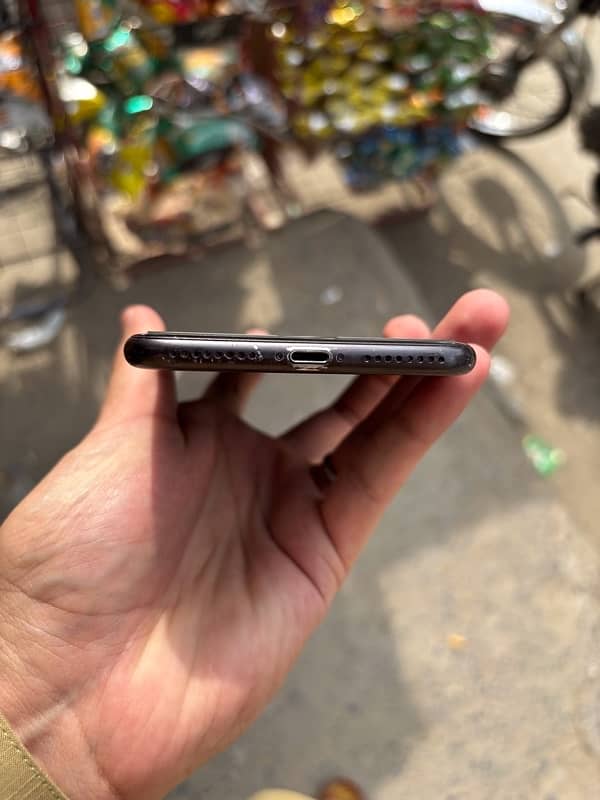 7 plus 256 Gb pta approved 5