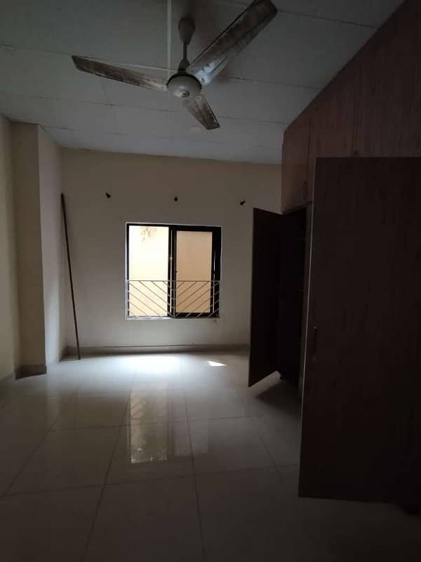 1 Bedroom'S 978 Sqft Apartment Available For Sale Defence Executive Tower 15