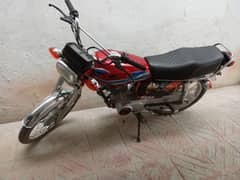 Almost New 125 For Sale