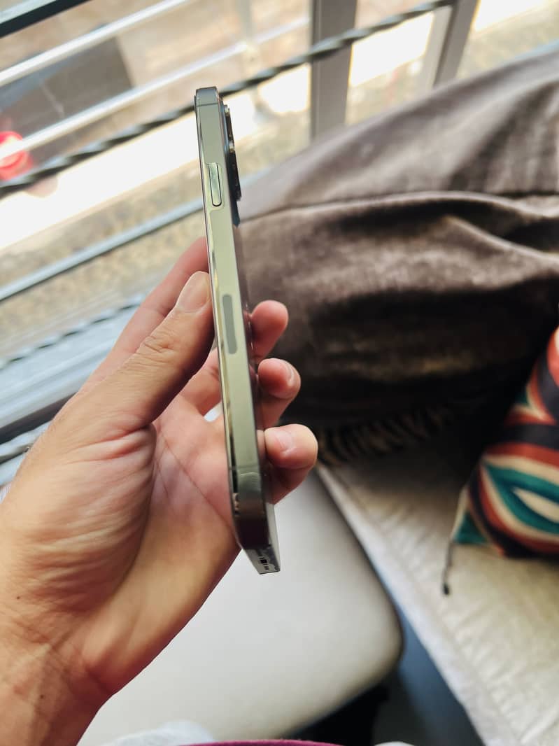Iphone 13 pro max non pta sim working                11/12/13/14/15/16 3