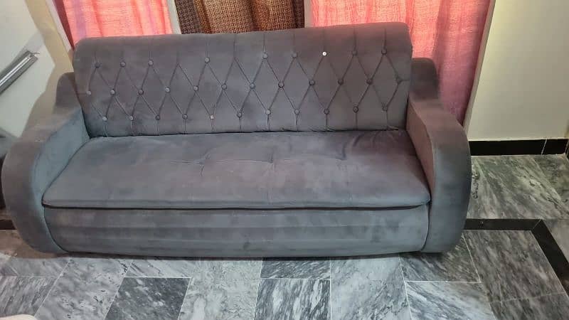 ELEGANT BED SET FOR SALE 1
