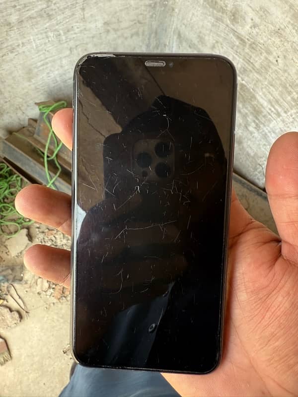 Iphone 11 pro max 5