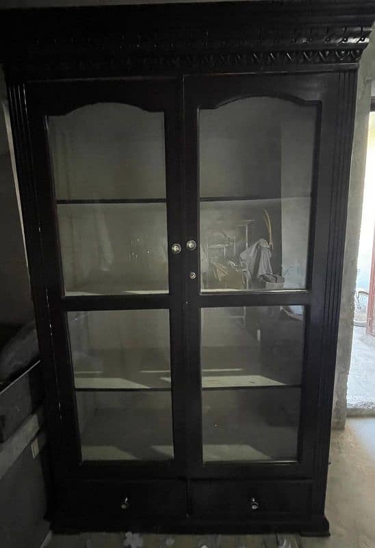 Wardrobe 0