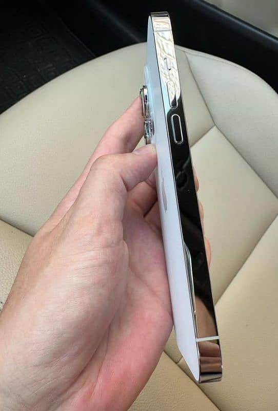 Iphone 14 pro 128 PTA APPROVED 1