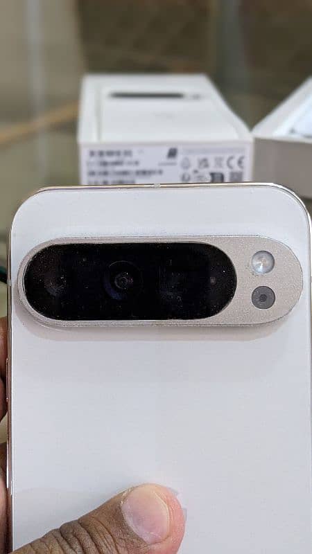 Google Pixel 9 Pro XL Non PTA (128 GB) 5