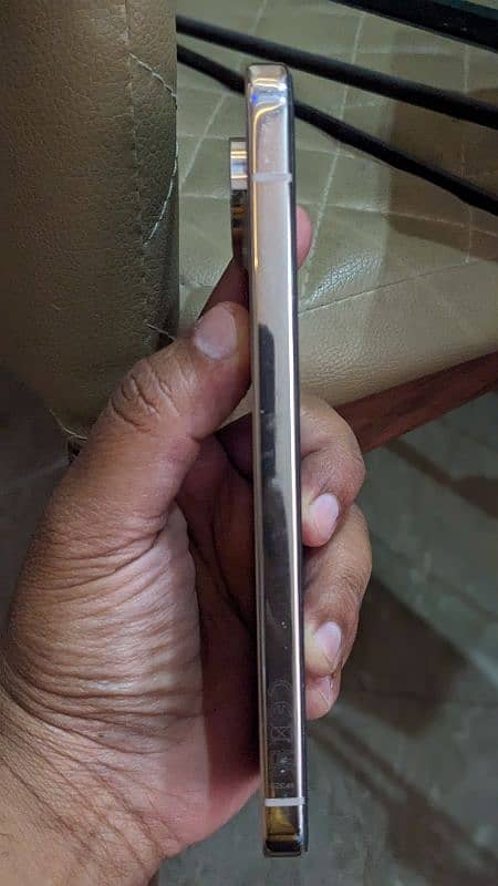 Google Pixel 9 Pro XL Non PTA (128 GB) 6