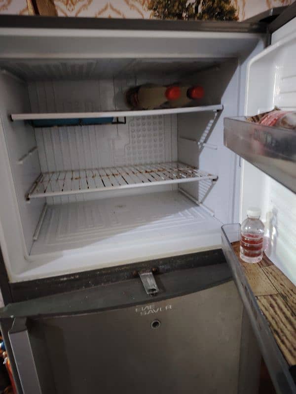 a one fridge ha bhai 1