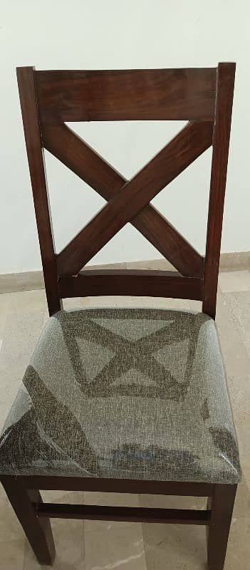 8 Seater wooden dinning table for sale 2
