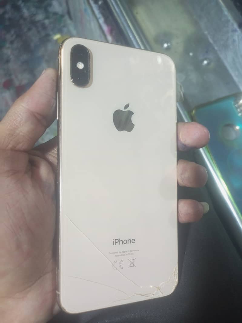 Apple iPhone XS Max 2