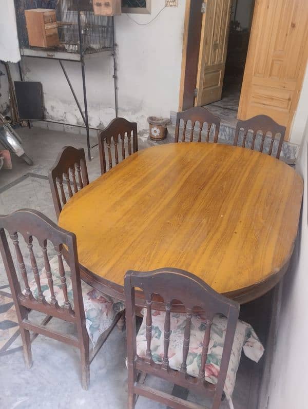 6 Seater dining table 1
