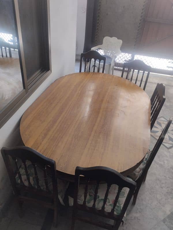 6 Seater dining table 2