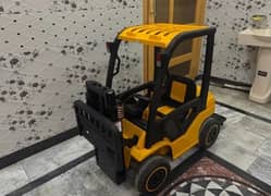kids vehical ( car lifter )
