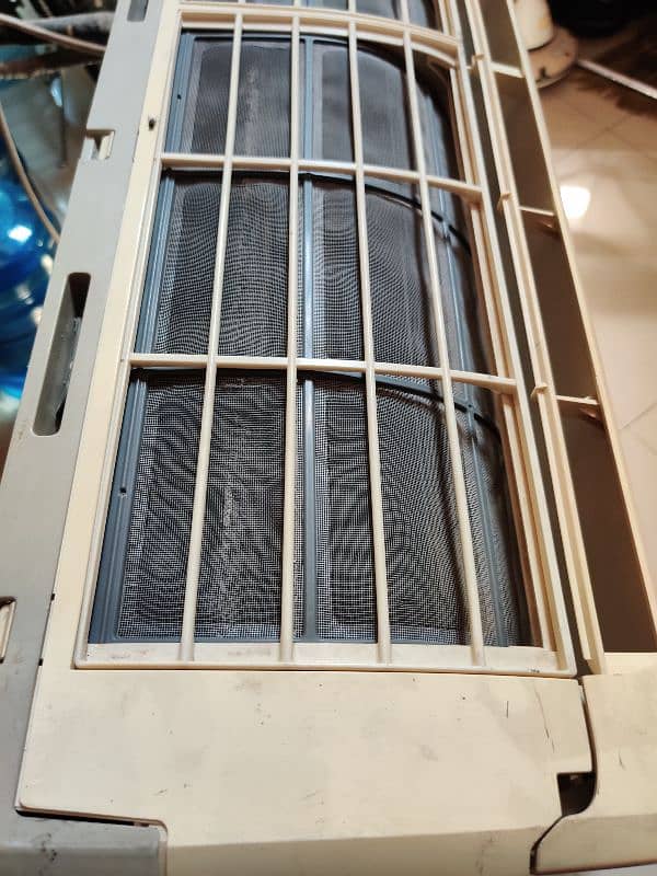 Mitsubishi AC 1.5 ton non-inverter (read full ad) 2
