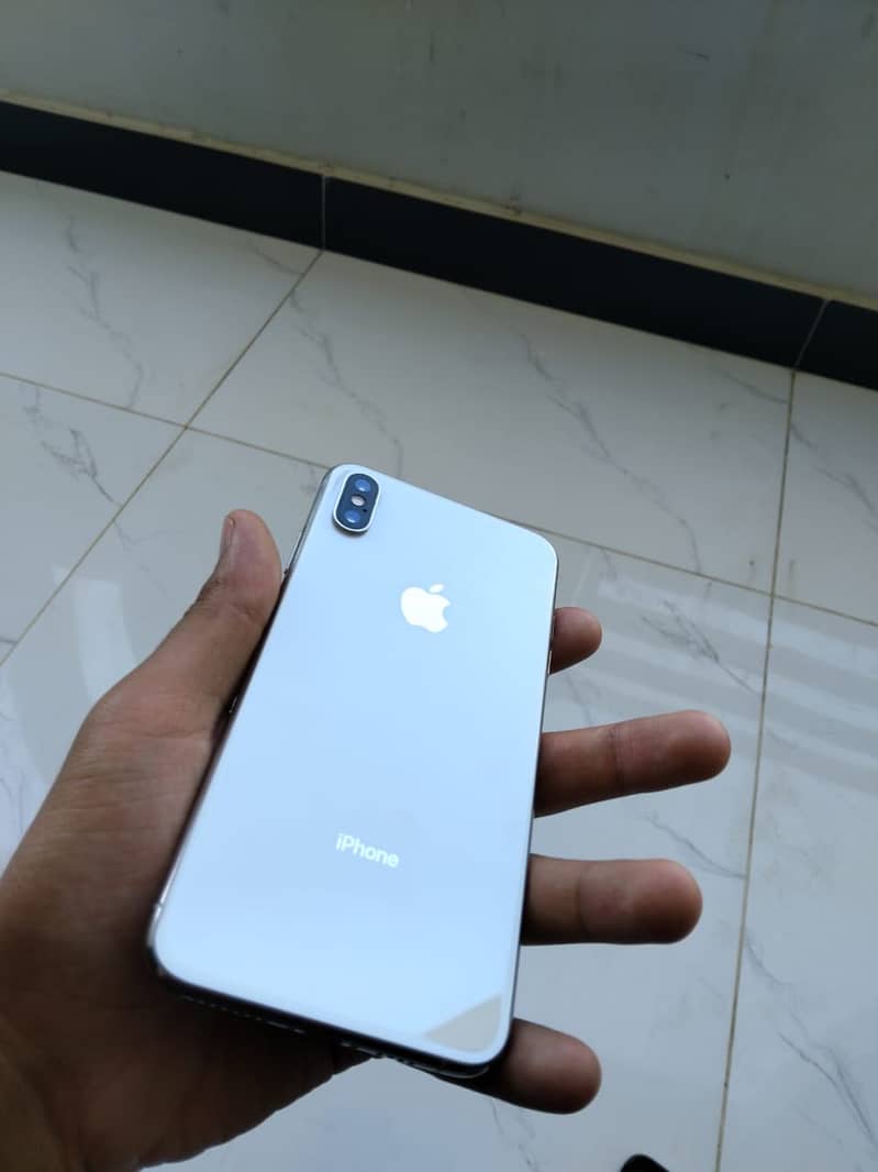 Iphone xs max pta approved 512gb 5