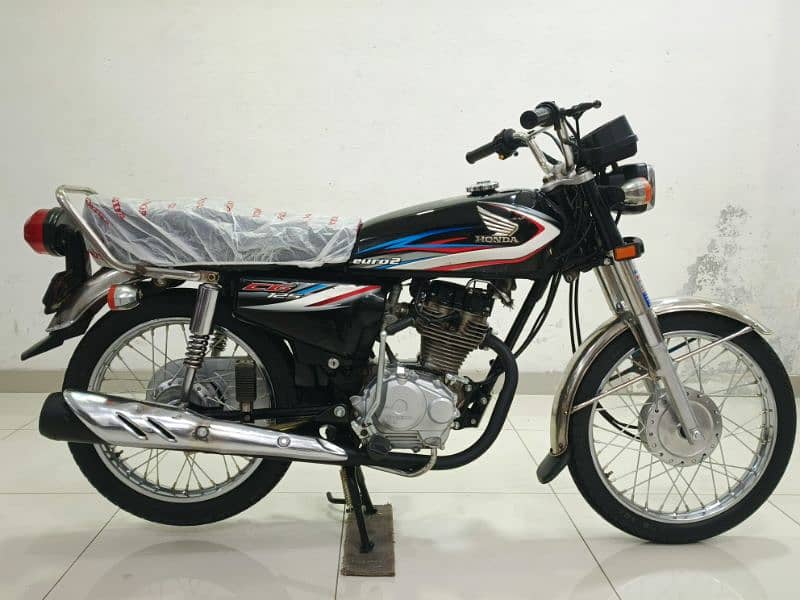 Honda CG 125 2015 Model 4