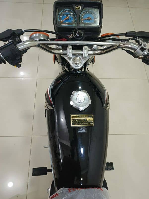Honda CG 125 2015 Model 7