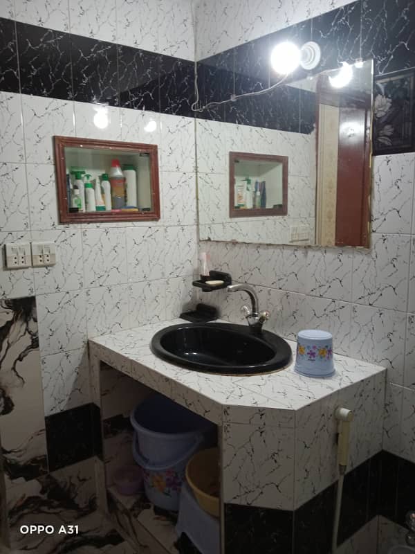 7.5 Marla Beautiful Double Story House Urgent For Sale in sabzazar 9