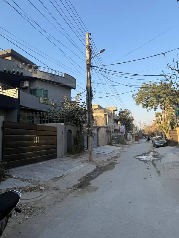 10 Marla Brand New Single Storey House Urgent For Sale In Sabzazar 13
